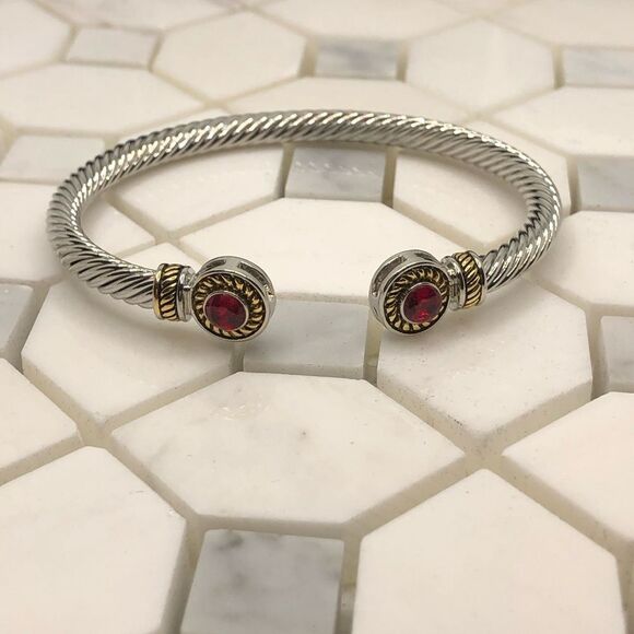 Ruby cable bracelet  - Picture 2 of 4